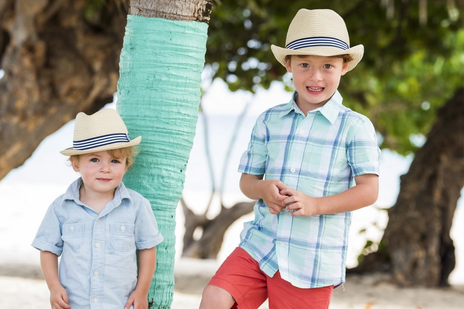 Brothers, Cayman Islands