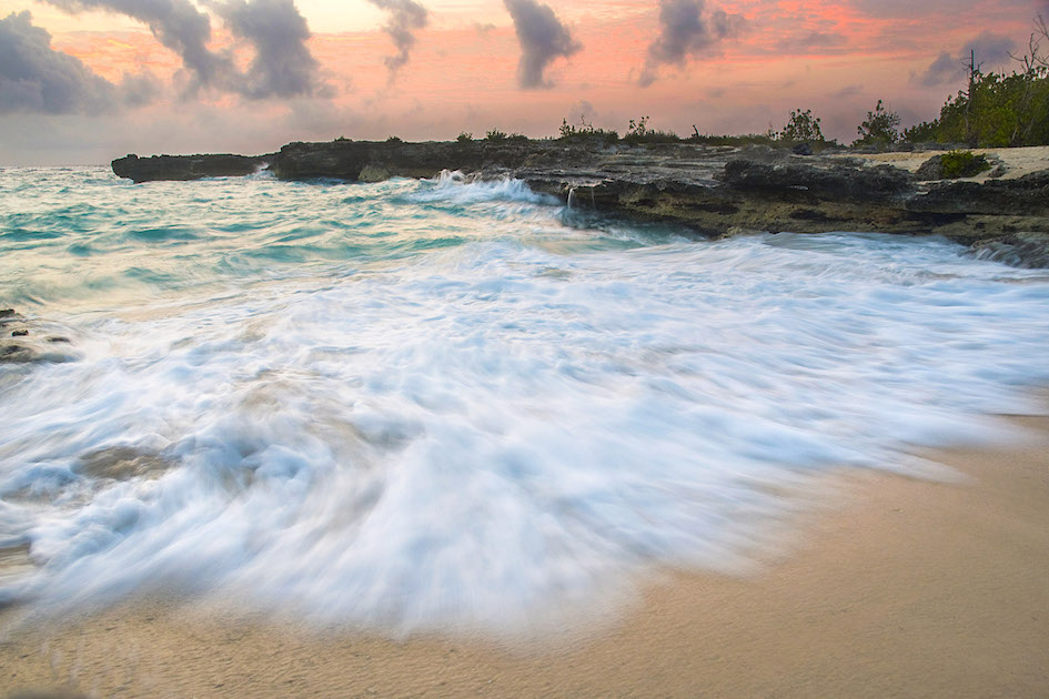 Stormy seas at Smiths Cove, Grand Cayman