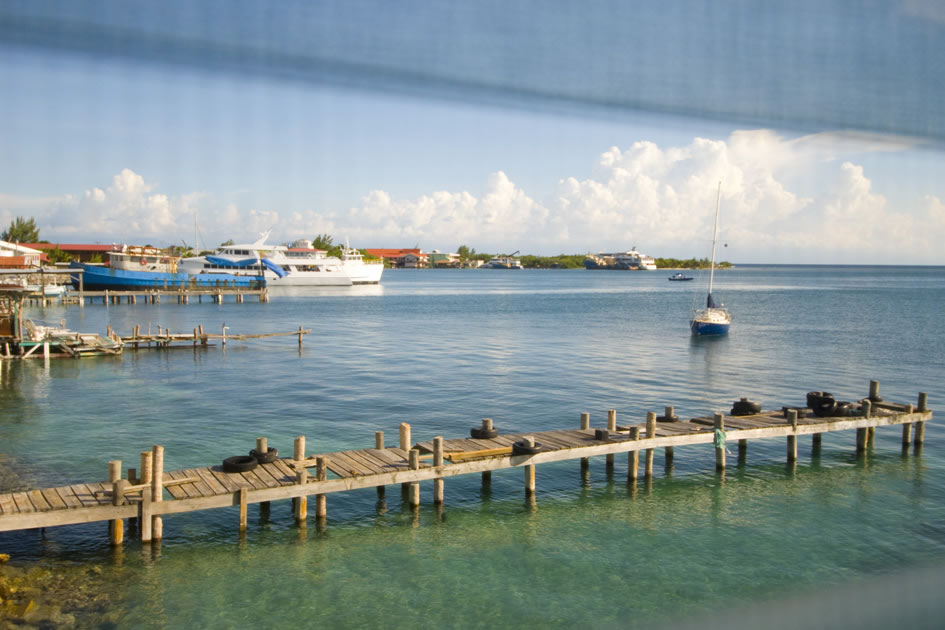 View out the window, Utila