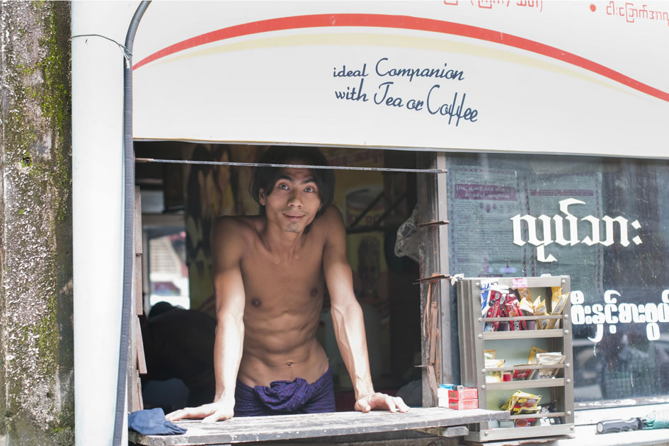 Café worker at Bogyoke Market, Yangon